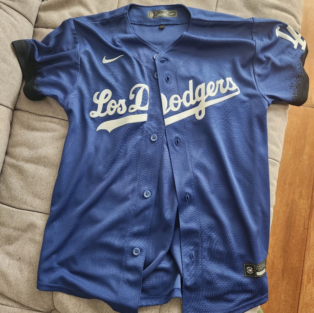 Youth LA Dodgers Belinger blue stitched jersey, size M